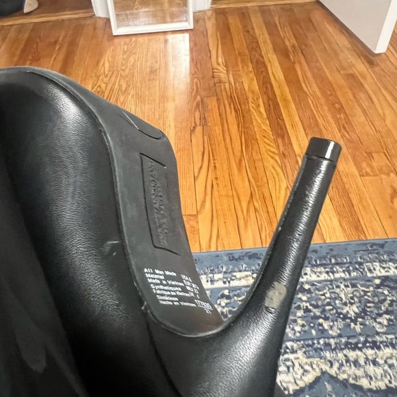 Christian Soriano High Vamp Booties - Black - DAMAGED - Picture 5 of 10